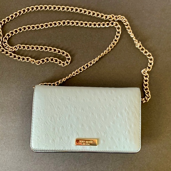kate spade Handbags - Kate Spade Crossbody
